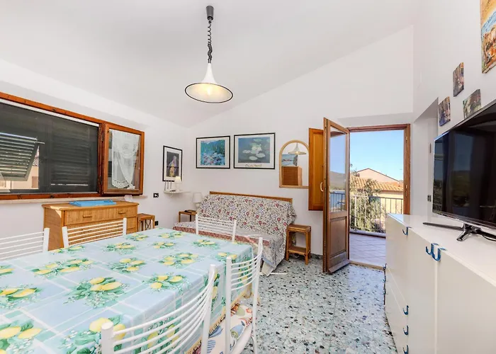 Holiday home Residenza Colombi Goelba *